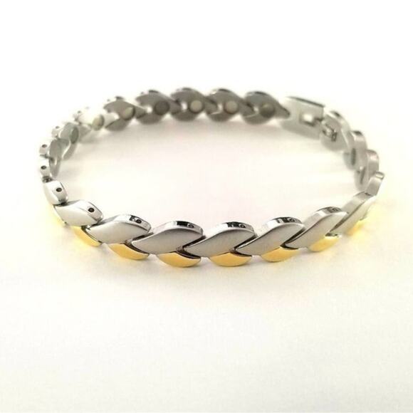 New‎ Stainless steel magnetic bracelet 7.5 inches - Picture 1 of 4